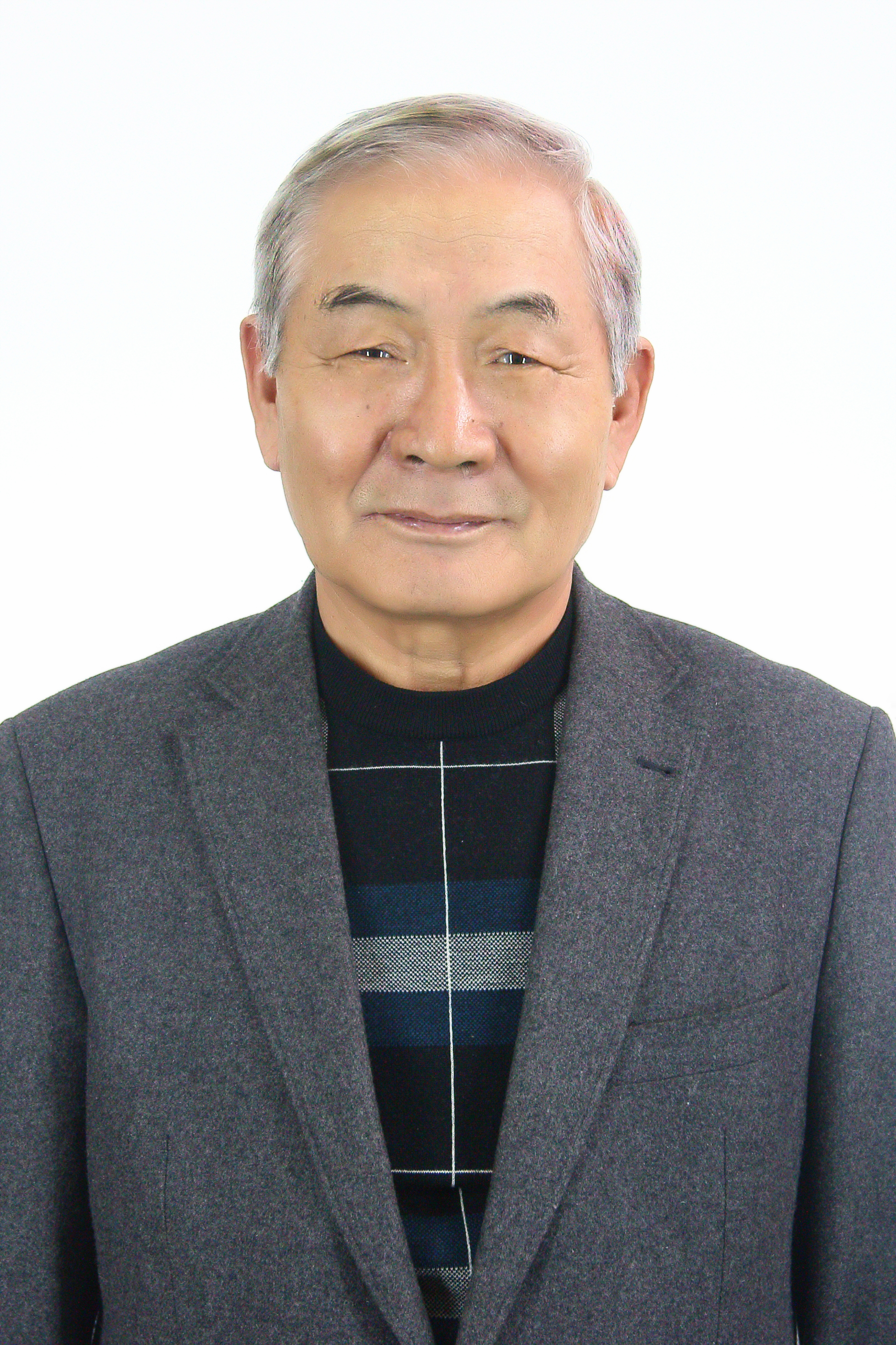 Пак Михаил Иванович