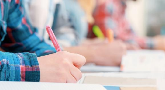 Олимпиада по русскому языку среди студентов первого курса прошла в АУЭС - 1