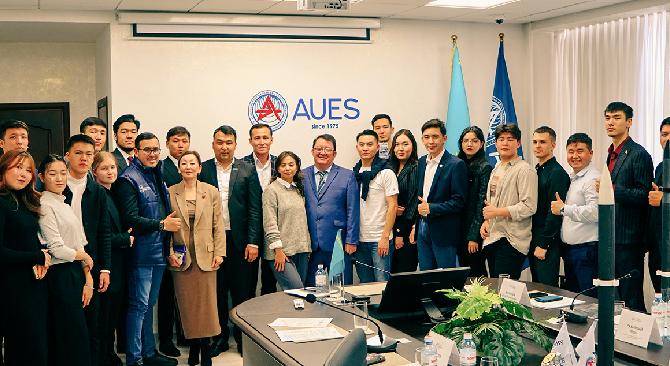 Роль молодежи в жизни страны обсудили в Energo University за круглым стол «Жастар talks»  - 1