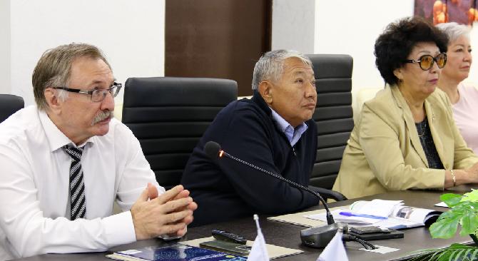 Профессор Energo University выступил с докладом в ЕНУ  - 1