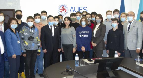 Путь Лидера Нации вдохновляет молодежь АУЭС - 1