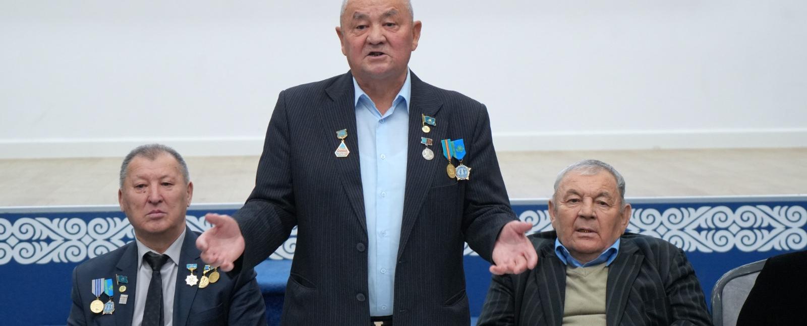 
                                            В АУЭС прошла открытая лекция, посвящённая Декабрьским событиям
                                         