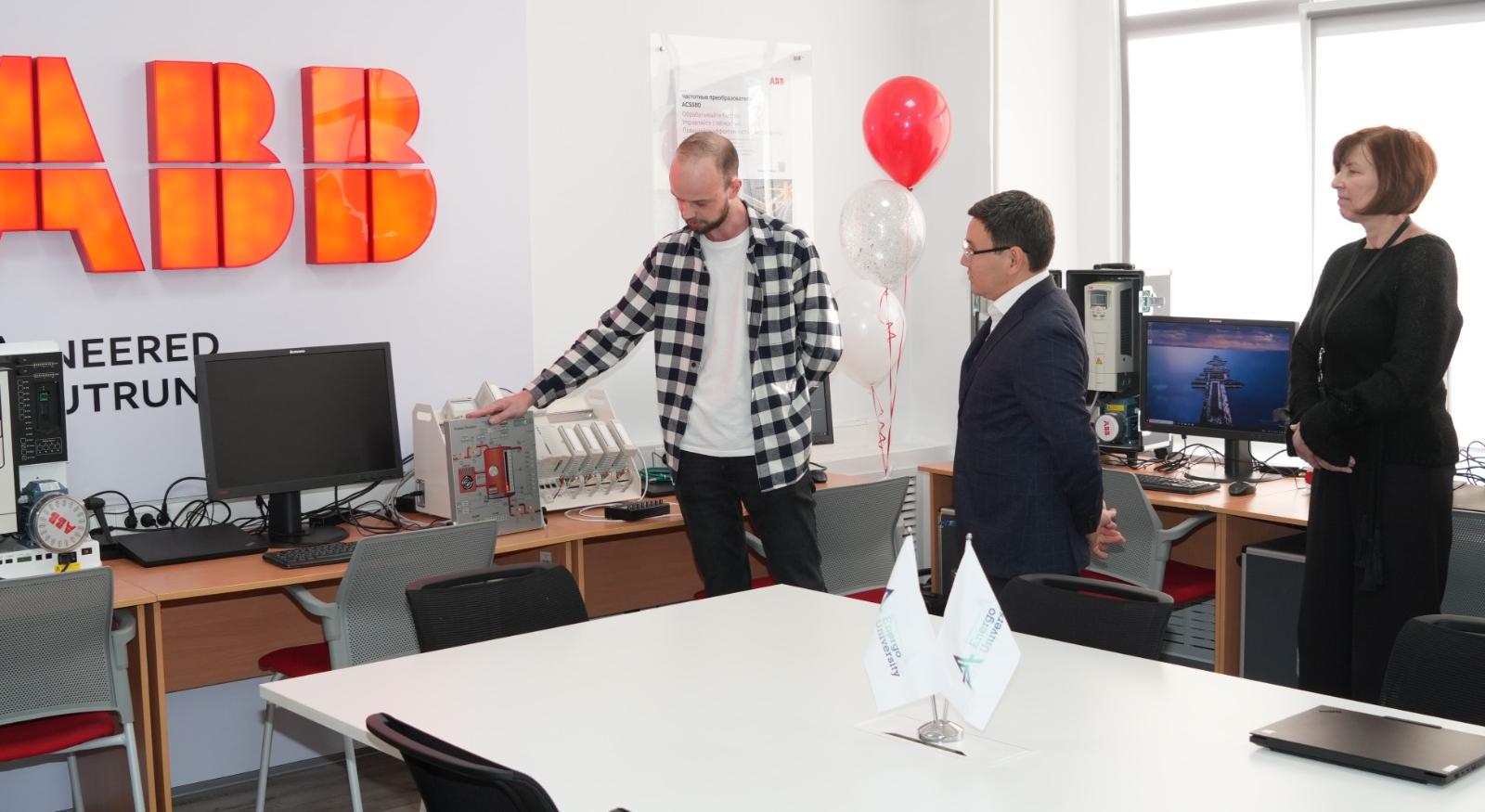 Первая в Казахстане лаборатория ABB открылась в Energo University - 2
