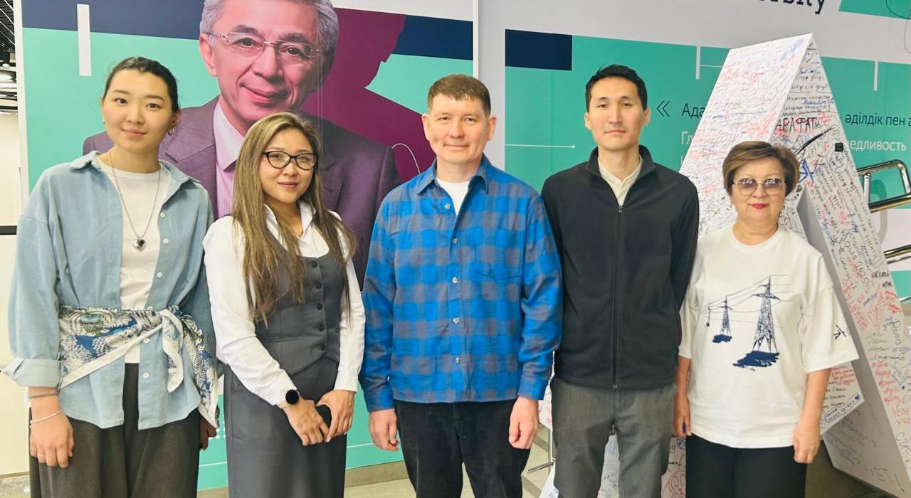 В АУЭС прошла гостевая лекция - 3