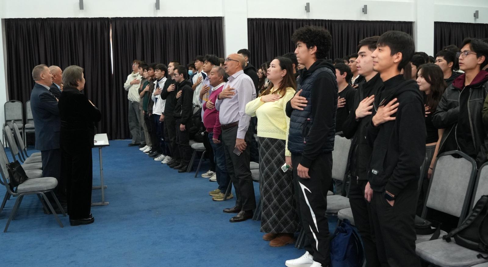 В АУЭС прошла открытая лекция, посвящённая Декабрьским событиям - 2